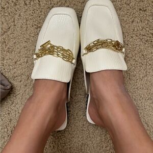 Opened it from Nordstrom - size 5.5 brand new